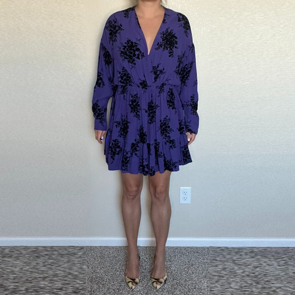 Zara Purple V-Neck Long Sleeve Floral Mini Dress
